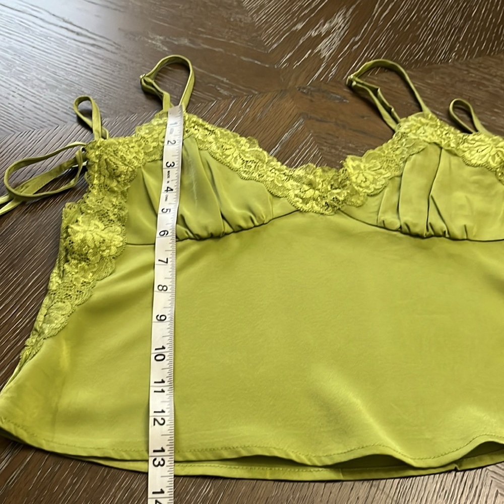 Bailey Rose green satin lace side open cami top Size M - Picture 16 of 17